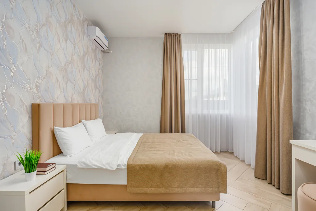 Загородный дом с русской баней и бассейном в 15 минутах от моря