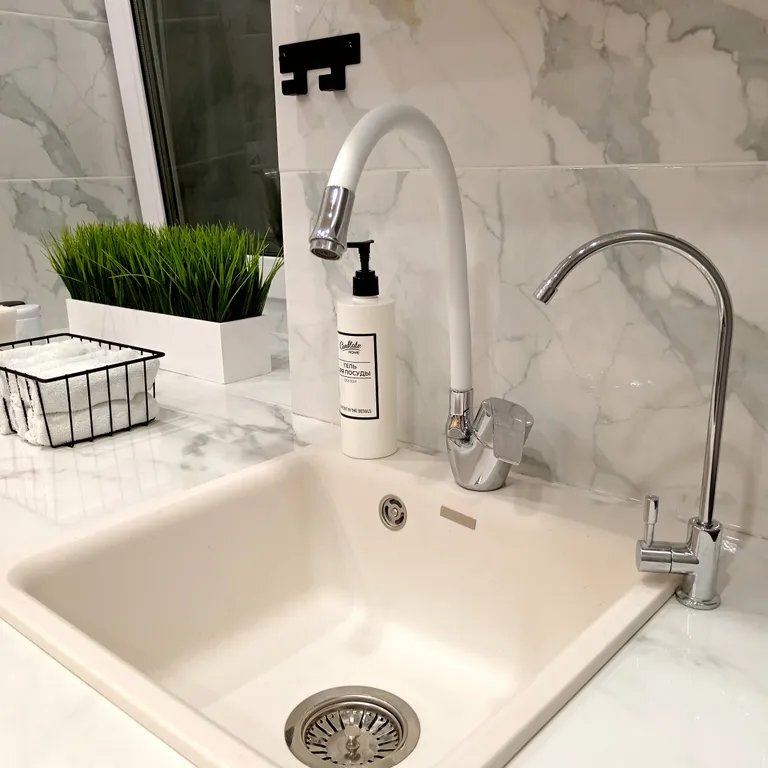 Бесконтактное заселение. Спальный район. Квартиры святодух