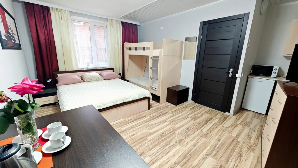 Квартира Белая студия стандарт с кухней и ванной комнатой — аренда посуточно в Браслав