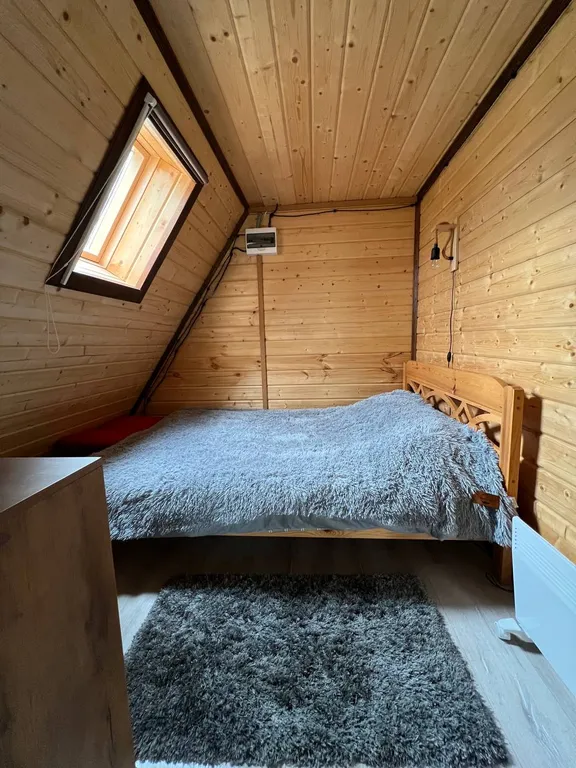 Коттедж Уютный дом с огромной территорией на берегу реки — Можайск