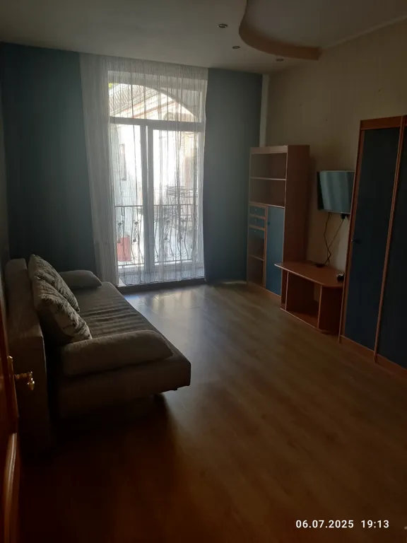 Уютная 3-комнатная квартира в тихом спальном районе — аренда посуточно в Балтийск