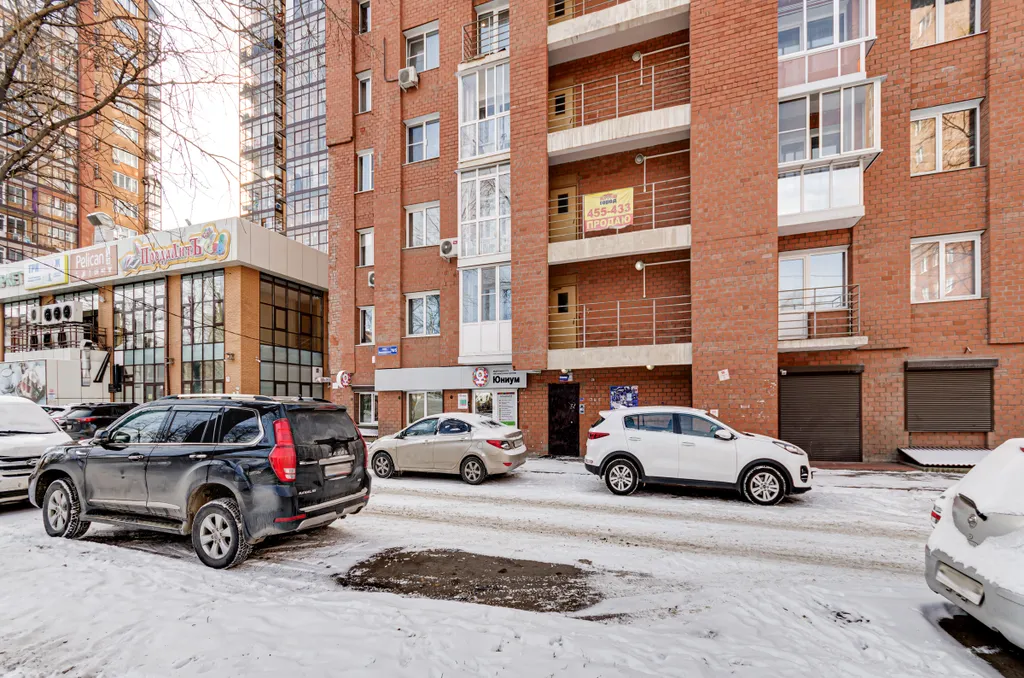 Зеркальный перламутр | Mother of pearl mirror | однокомнатная | 4 гостя