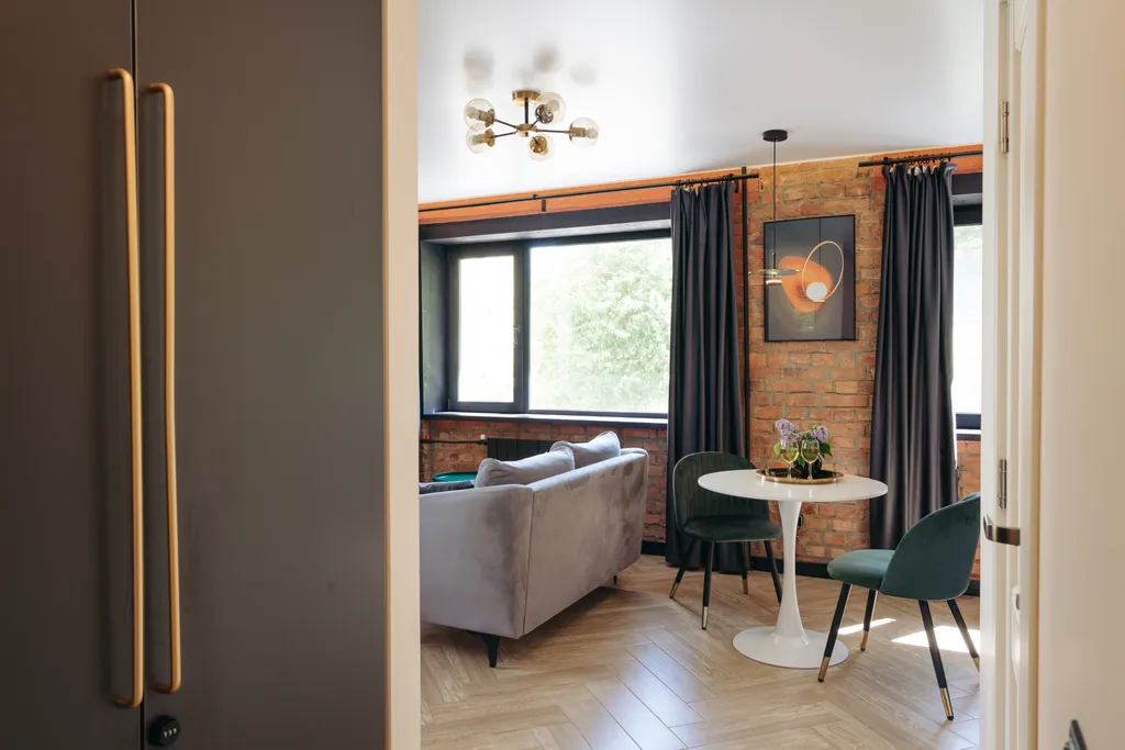 Дизайнерская студия на набережной