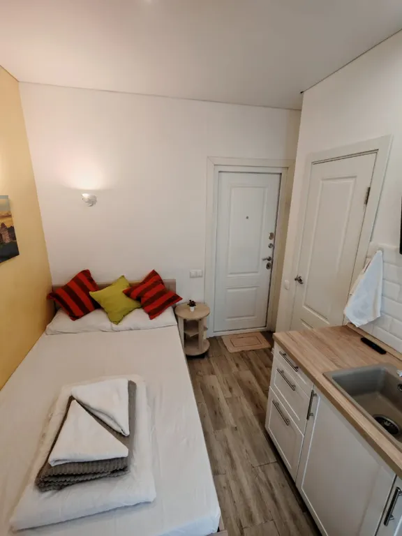 Уютная, персиковая студия рядом с Шереметьево