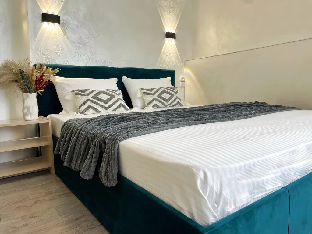 Апартаменты для четверых с видом на горы и море