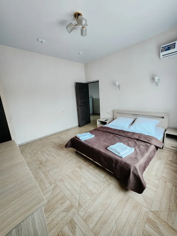 2-комнатная Квартира — аренда посуточно в Должанская