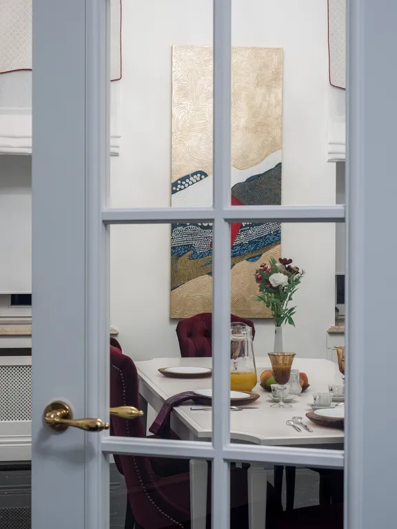 Квартира с видом на Неву