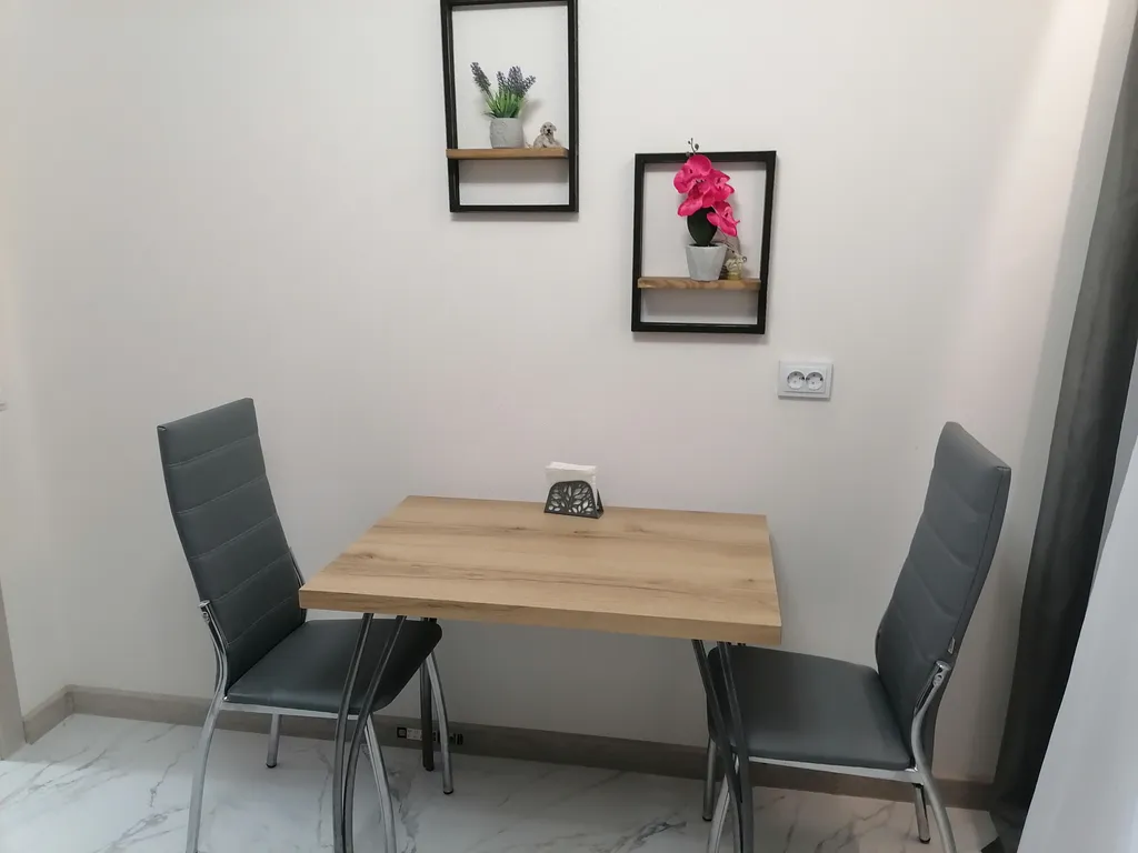 Уютная, светлая квартира в новостройке на въезде в город