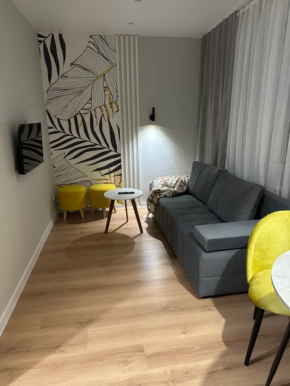 Соната - дизайнерская 1-комнатная квартира евро-2 в самом центре у ЦУМа