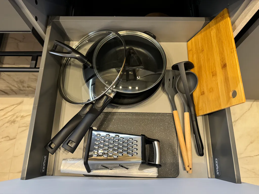 Апартаменты-студия в центре города в новом дoме бизнec-клаcса