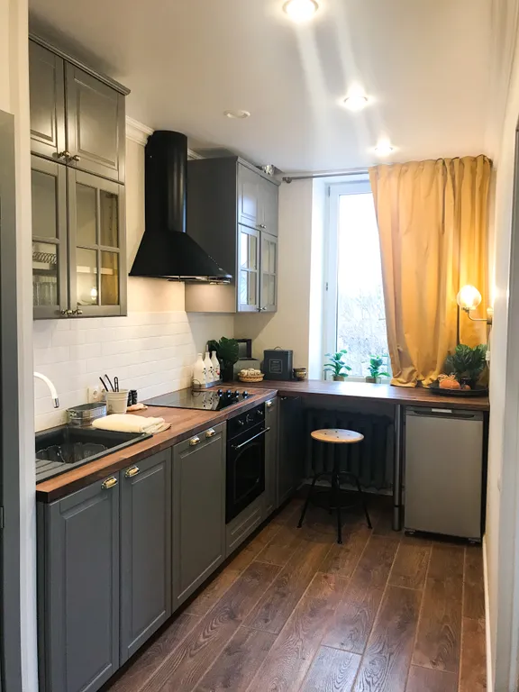 Большая красивая квартира на берегу залива