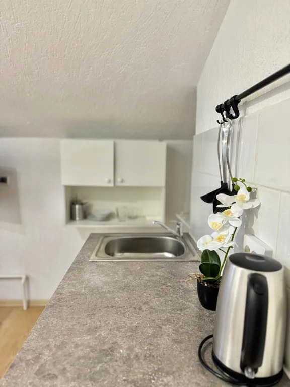 Квартира Квартира Уютная студия (мансарда) на двоих на Васильевском острове — Санкт-Петербург