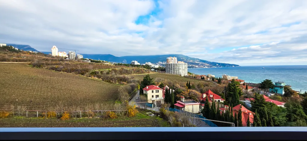 Видовая квартира в Ливадии