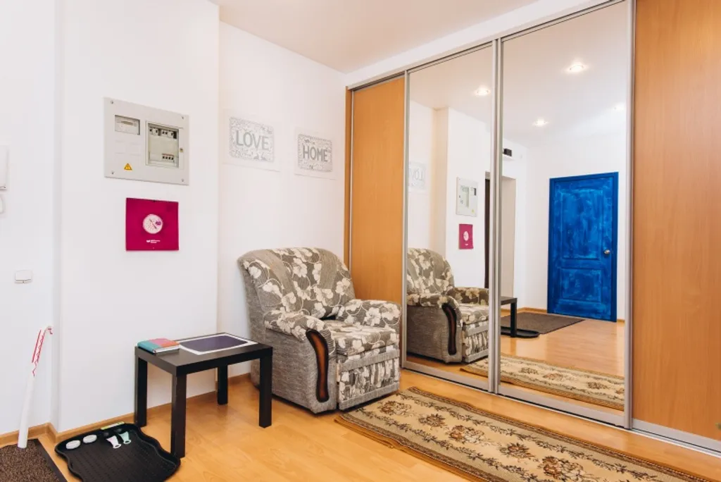 Квартира 2-комнатная Квартира — Екатеринбург