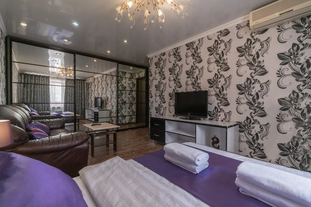 Шикарная квартира с дорогой мебелью