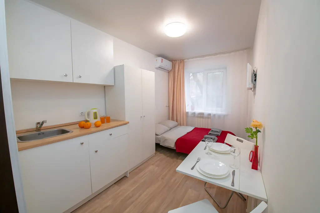 Квартира Уютная мини-студия Фламинго ждет вас — Владивосток