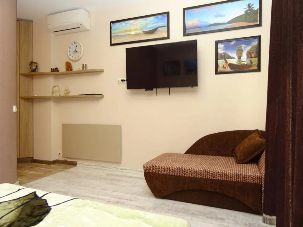 Уютная квартира со свежим ремонтом в новом доме с видом на море