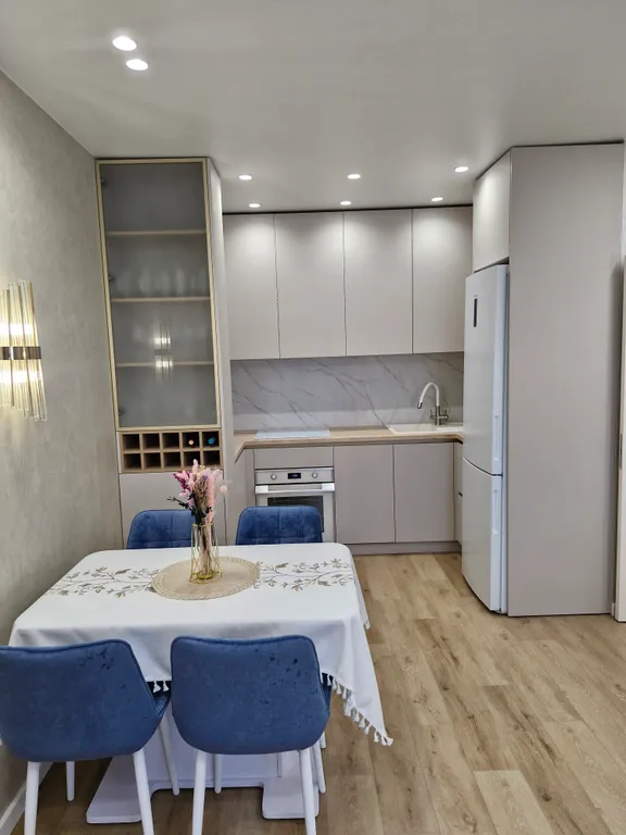 Уютная квартира на 16 этаже с видом на озеро в новом ЖК Upgrade