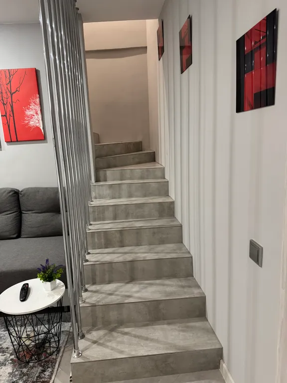 3-комнатная двухуровневая квартира возле ЖД вокзала, Минск