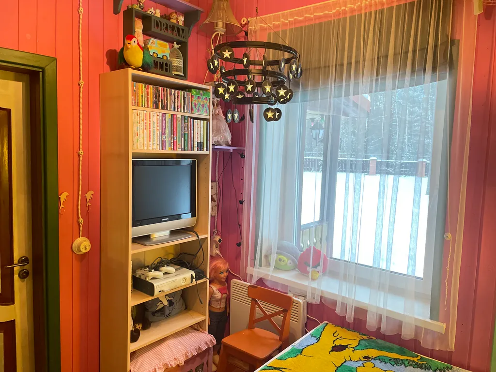 Коттедж Гостевой дом на берегу Финского залива в окружении соснового леса — Ключевое