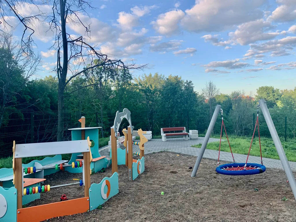 Современные апартаменты недалеко от центра