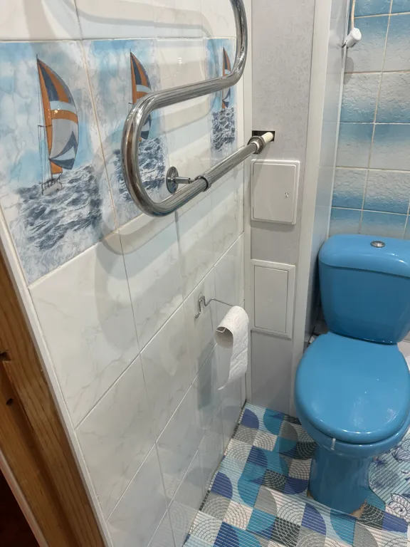 Просторная двухкомнатная квартира с видом на Мишенную сопку