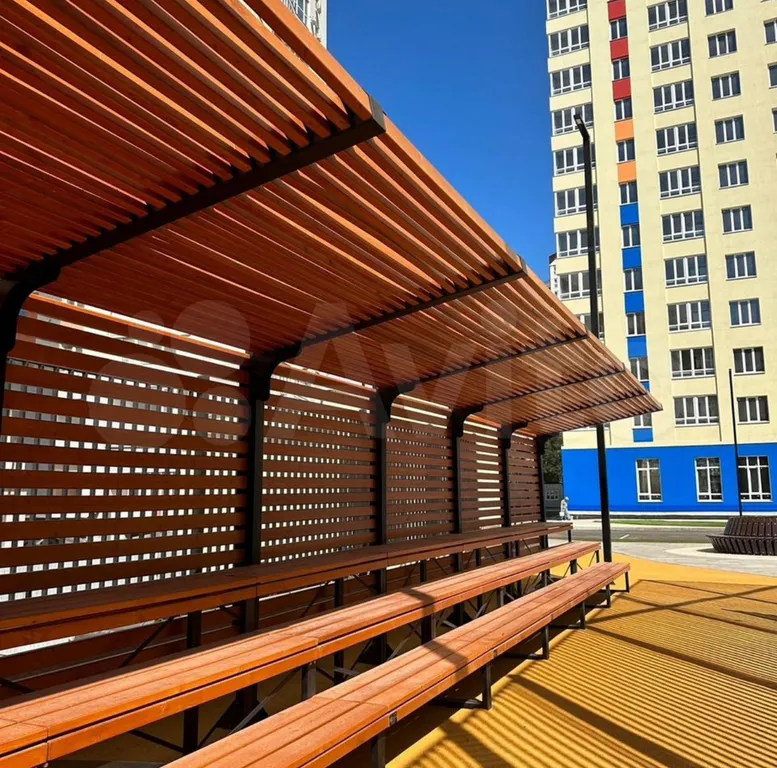 Уютная светлая квартира с видом на город