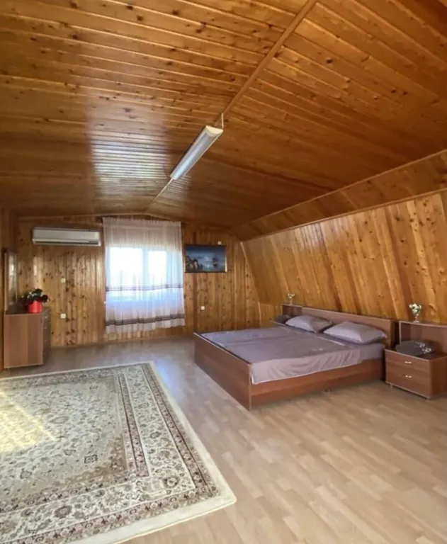 Уютный дом для отдыха на берегу