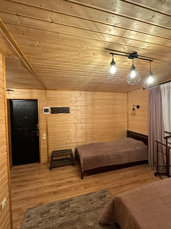 Домик с видом на горы