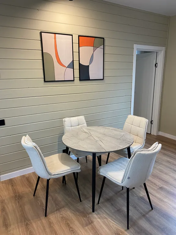 Гостевой дом с новым дизайнерским ремонтом и мебелью