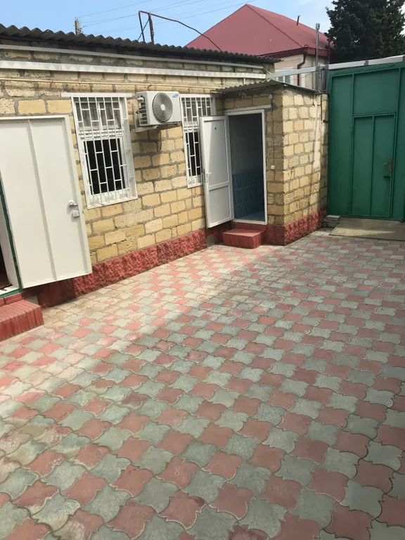 Дачный домик на берегу моря