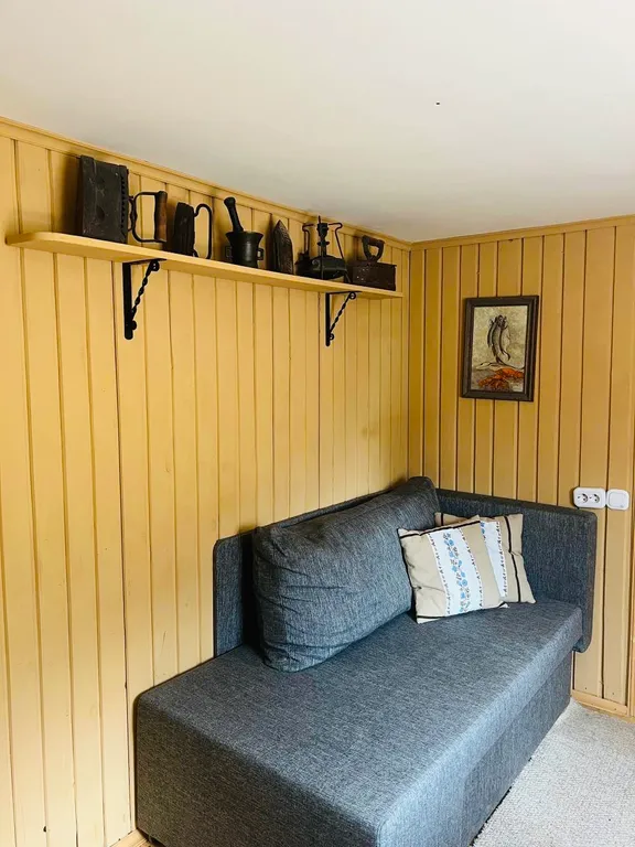 Коттедж Уютный гостевой домик в саду — аренда посуточно в Торжок