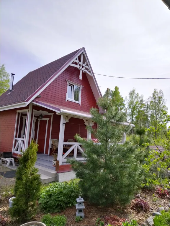 Коттедж Уникальный коттедж с бильярдом на берегу озера — Беличье