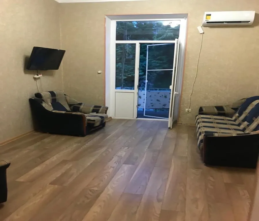 3-комнатная квартира в Старых Гаграх