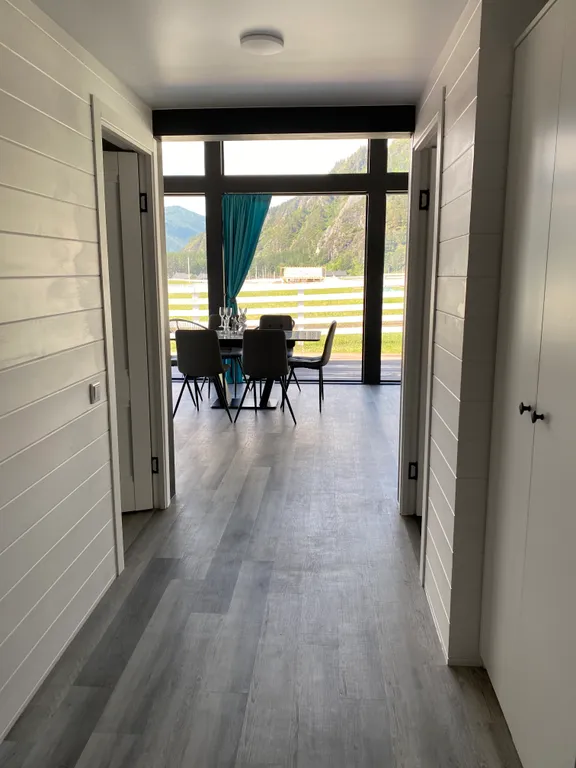 Новый стильный дом на Алтае