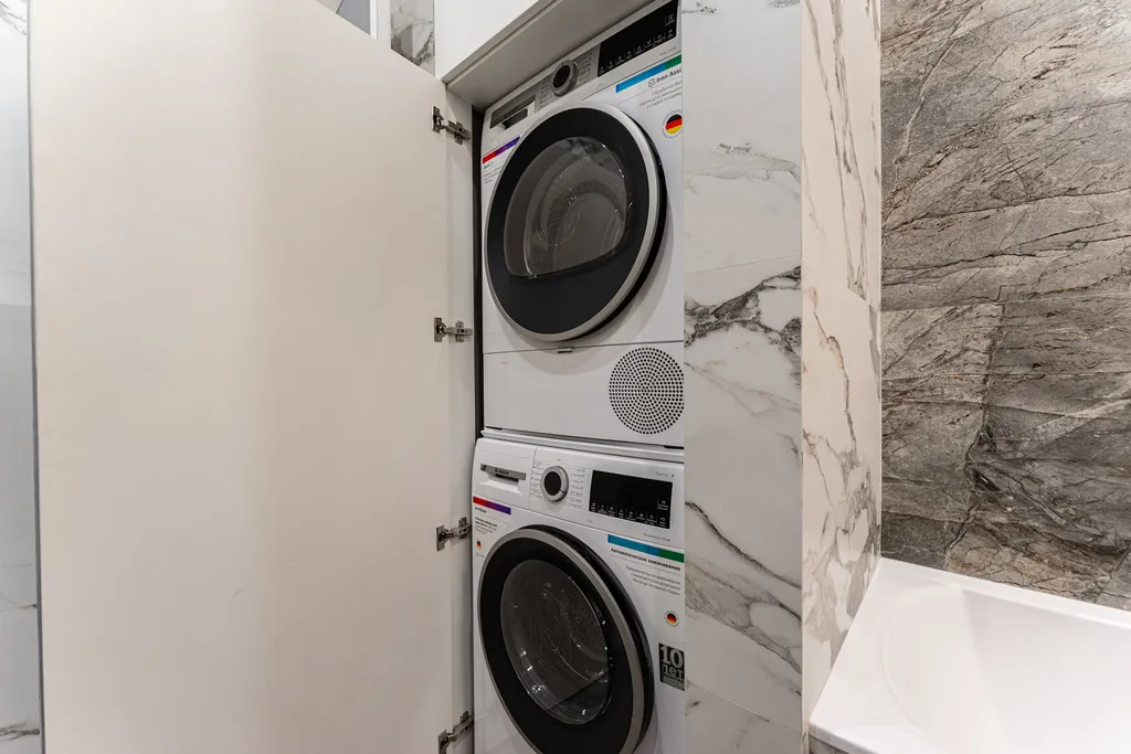 Vip апартаменты в парус-сити на 21 этаже, 101 метр, центр, 2 балкона