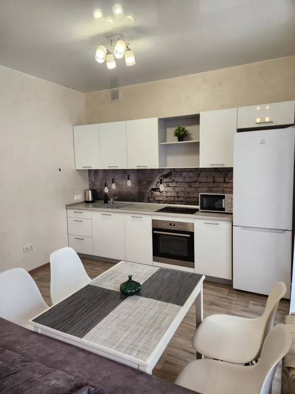 Уютная квартира в центре на берегу Иртыша