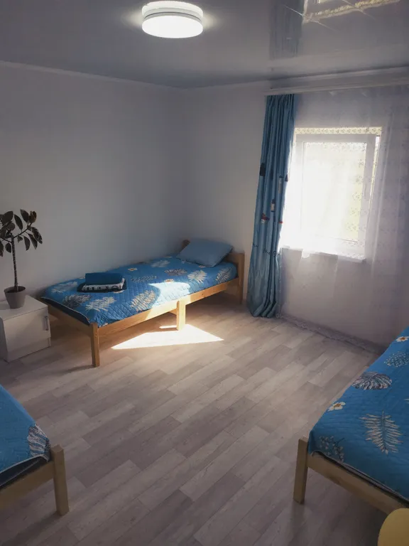 Уютный дом с кухней, на берегу моря