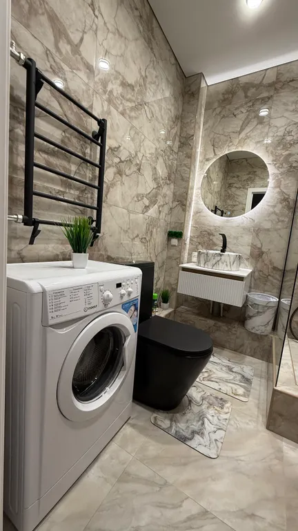 Шикарная квартира с видом на парк и Азовское море