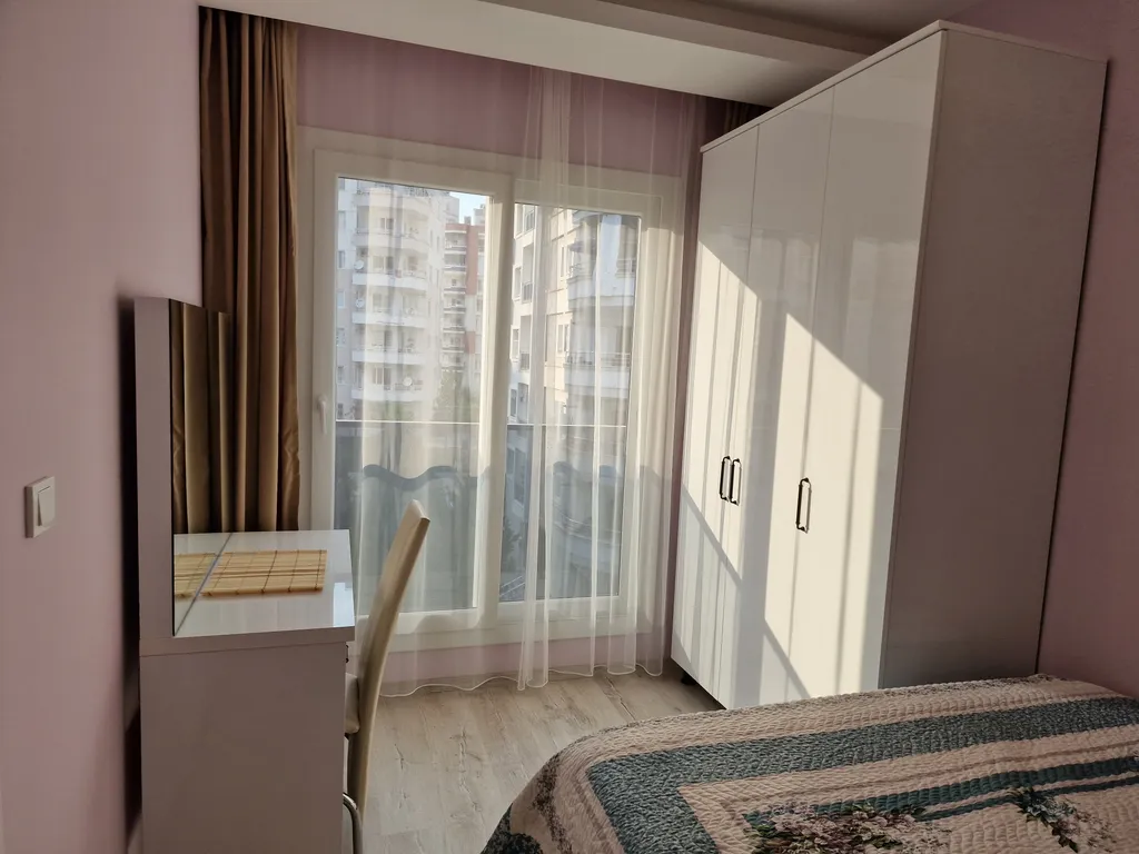 Уютная двухкомнатная квартира возле Соли пляжа и Соли центра