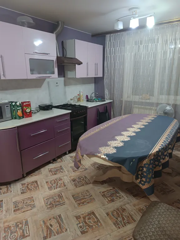 Коттедж 6-комнатный Дом — аренда посуточно в Маркс