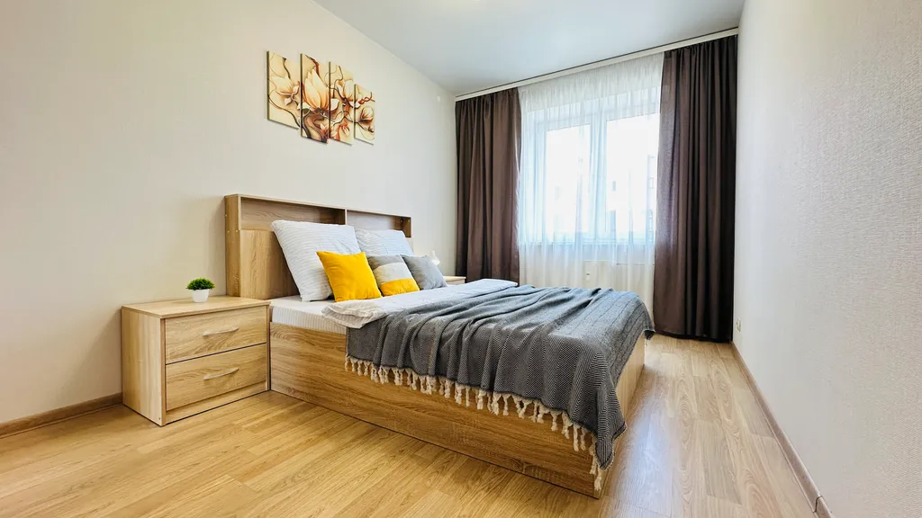 Квартира Уютная евро-двушка у набережной — аренда посуточно в Пермь