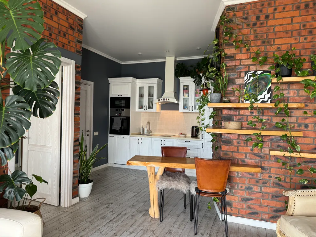 Видовая квартира c камином