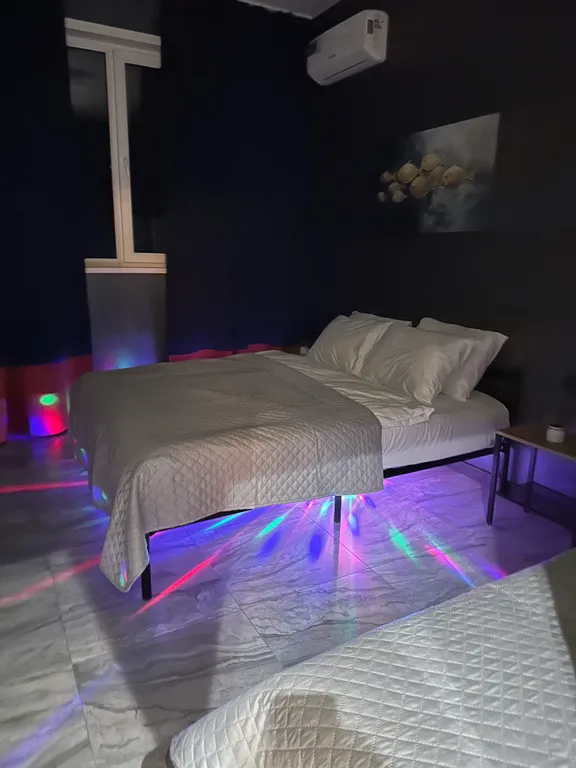 Новый стильный уютный коттедж вблизи от города