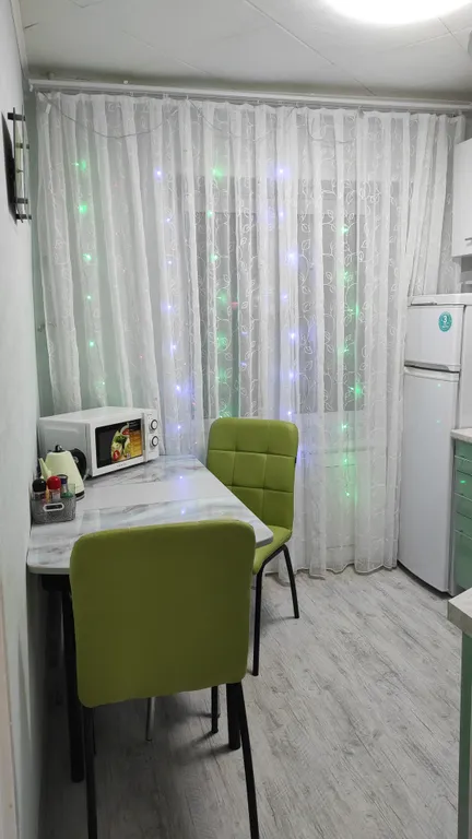 Квартира у парка с парковкой — аренда посуточно в Камышин