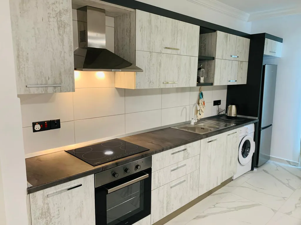 Уютный апартамент в современном охраняемом комплексе с видом на горы