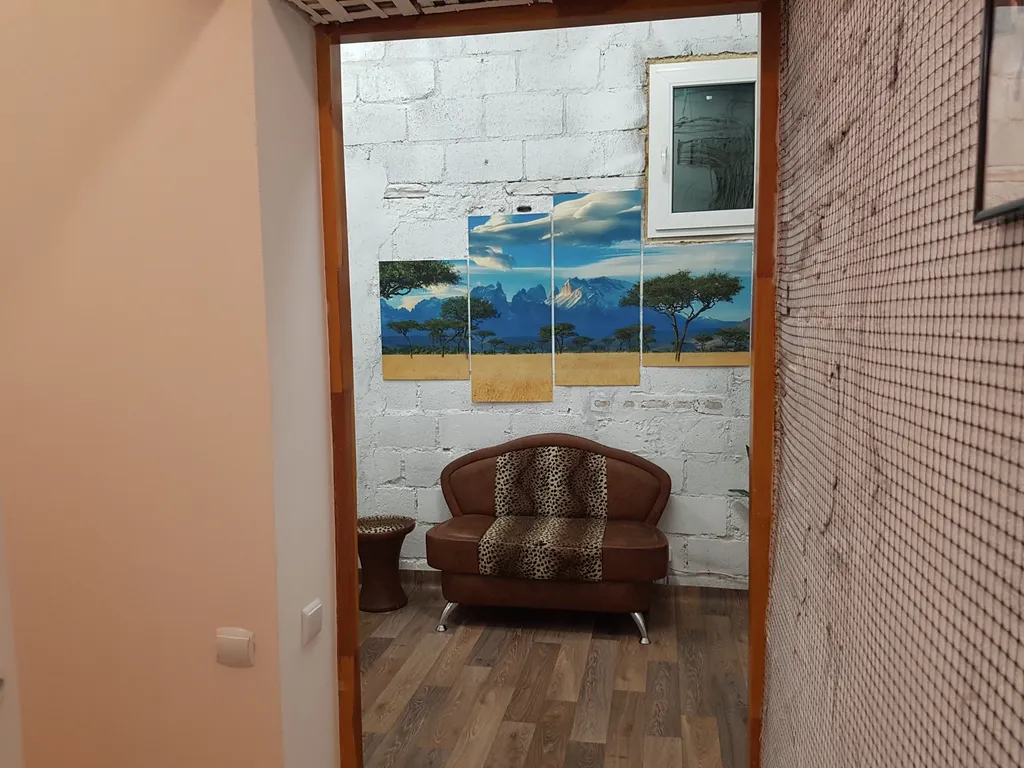 Уютный домик в зеленой зоне в центре