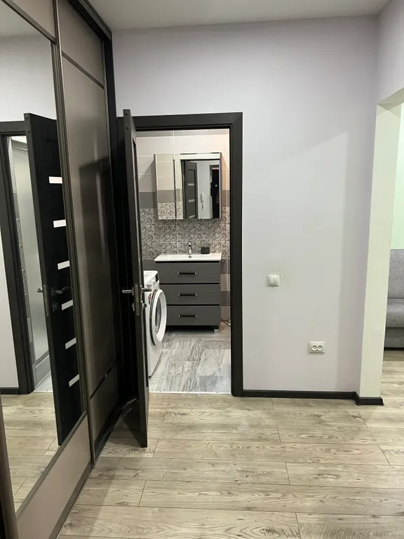 В самом центре исторической части города у моря