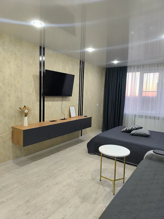 Новая квартира с хорошим ремонтом