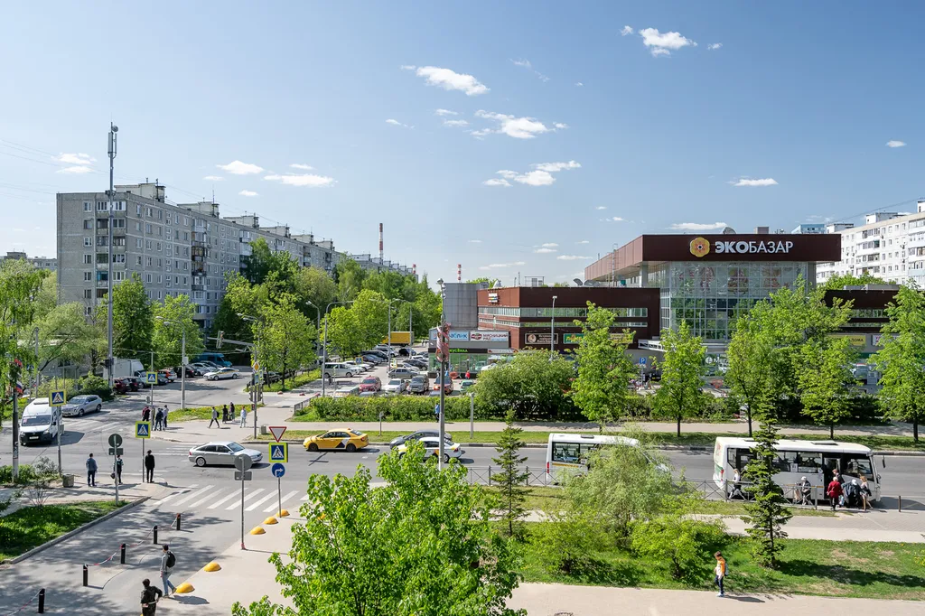 Студия возле Ледовой Арены